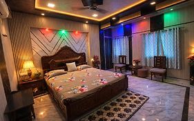 Hotel Maharaja Palace